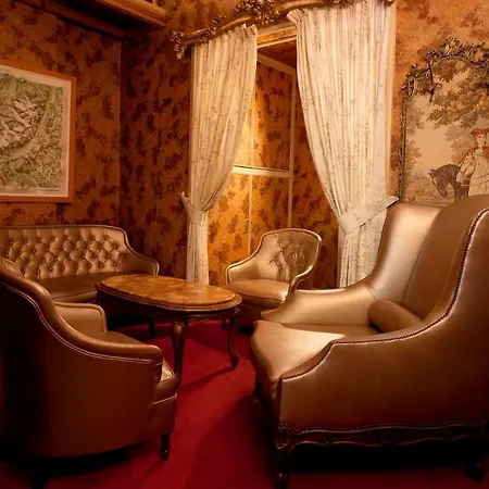 L'auberge D'helene Centre غرونوبل